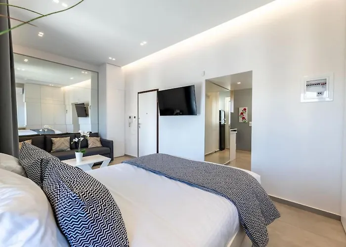 Jacuzzi Luxpenthouse Pfaliro